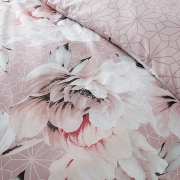 ARIANA PRINTED DUVET SET BLUSH PINK - Image 2